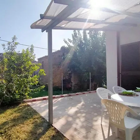 A Schiera Trilocale Con E Piscina Inclusi Cod 492 - Taunus Vacanze Tatil Evi *