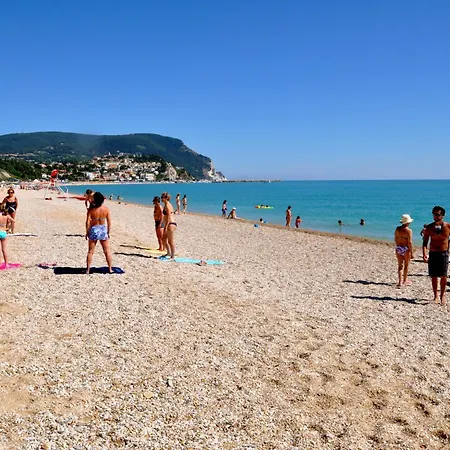 A Schiera Trilocale Con E Piscina Inclusi Cod 492 - Taunus Vacanze Tatil Evi